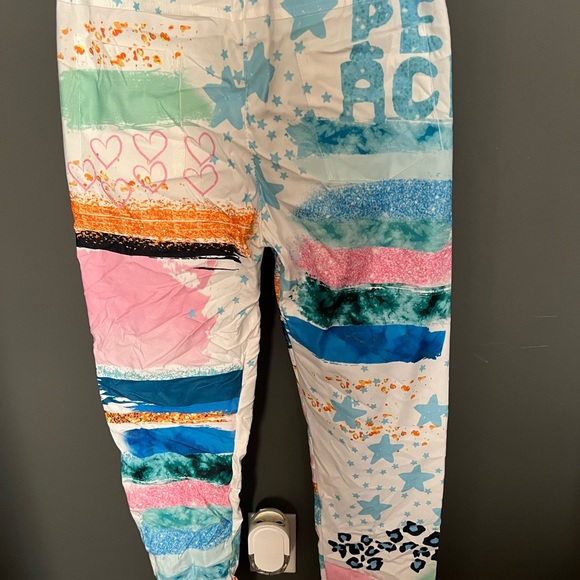 NWOT BELLA AMORE Made in Italy Pants - Picture 2 of 4